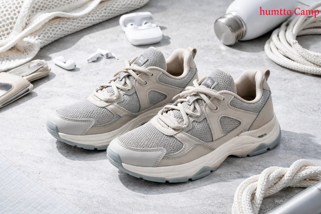 کفش‌ های نایلونی چیست؟